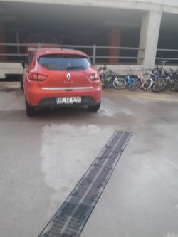 889060A7-DFE9-4670-A38B-D1FBADCAA4BE