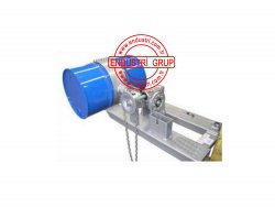forklift-varil-tasima-atasmani-aparati-kiskaci-kancasi-ellecleme-paletleme-calkalama-devirme-urunu-cesitleri (25)