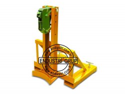 forklift-varil-tasima-atasmani-aparati-kiskaci-kancasi-ellecleme-paletleme-calkalama-devirme-urunu-cesitleri (2)