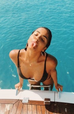 2020-08-10 05.39.57 1