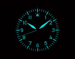 Laco-Pilot-Augsberg-Taupe-watch-luminant-1