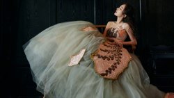 杨幂 闭眼 唯美裙子 4k高