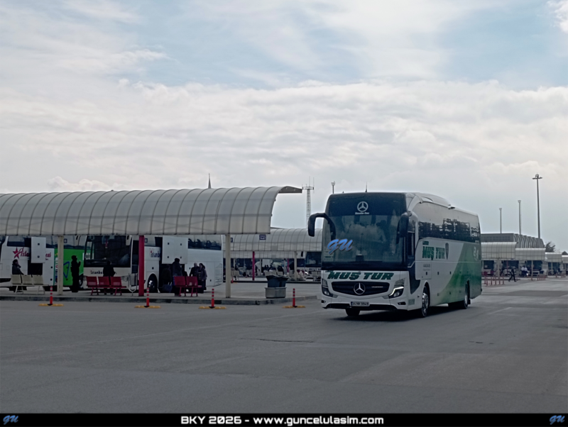 Picsart_26-04-11_19-09-55-233