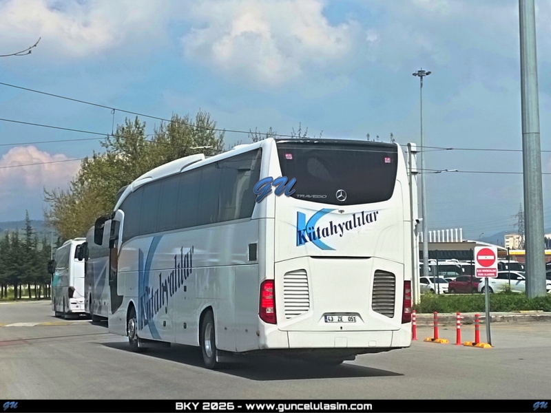 Picsart_26-04-11_19-38-42-603