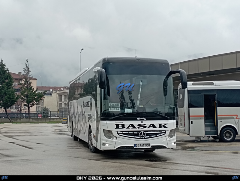 Picsart_26-04-16_18-22-37-549