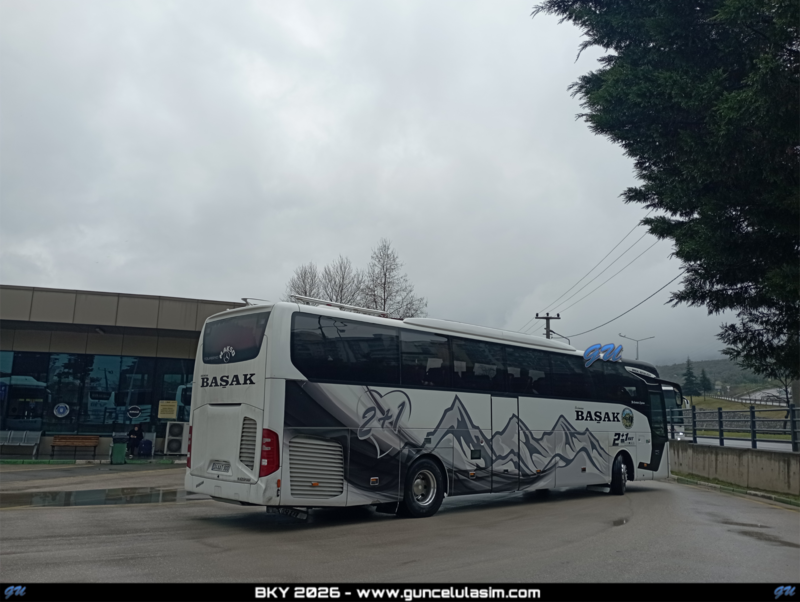 Picsart_26-04-16_18-24-22-064