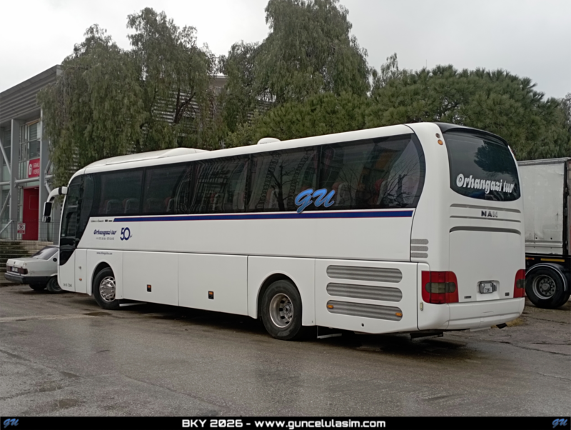 Picsart_26-04-16_18-39-24-424