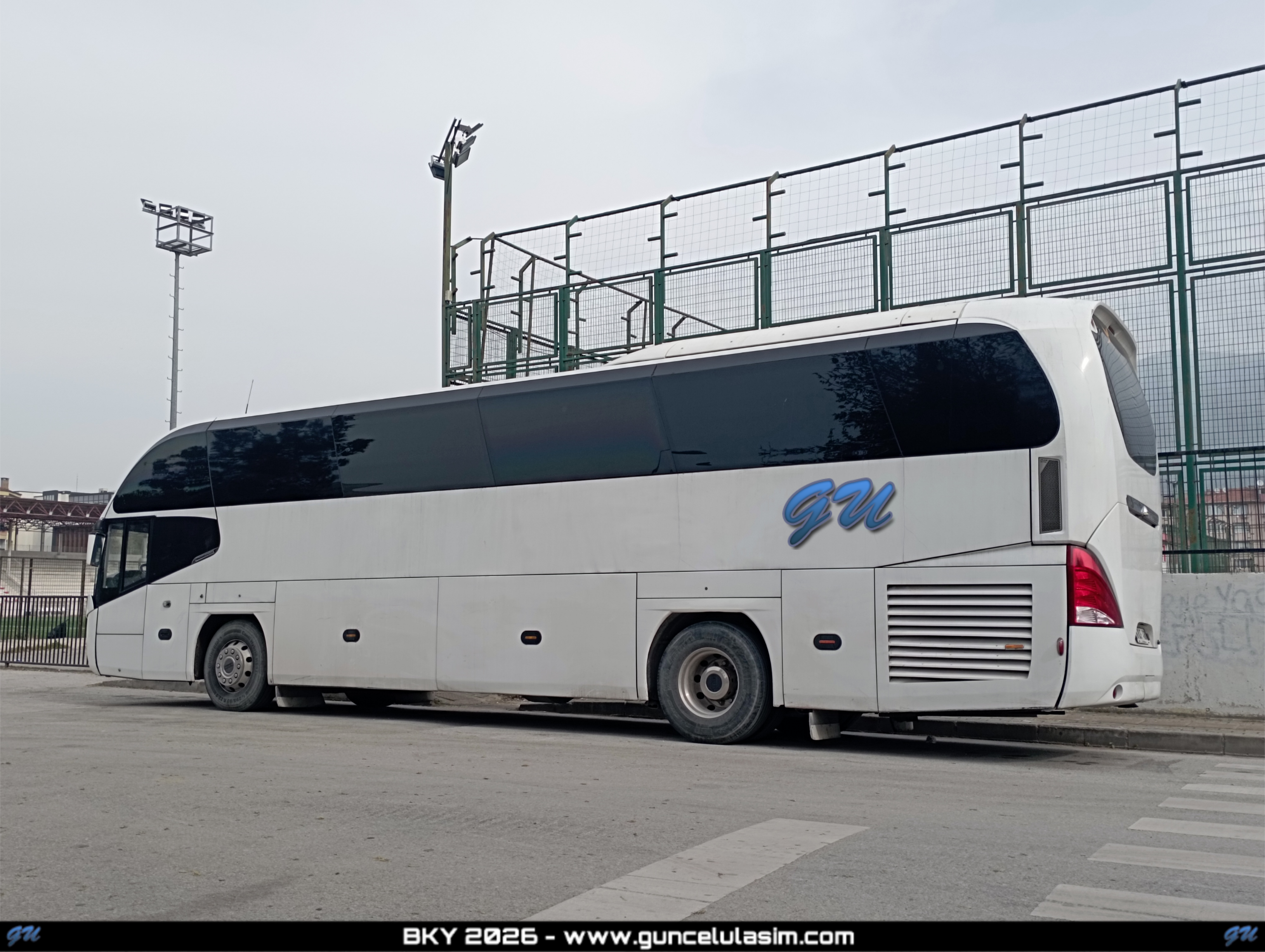 Picsart_26-04-17_10-18-53-515