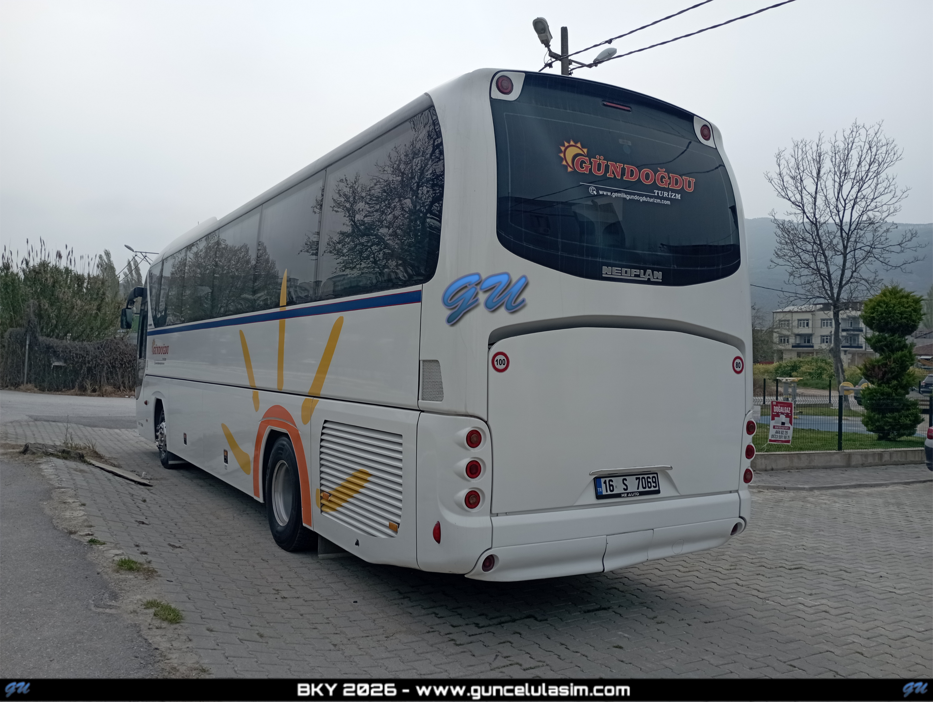 Picsart_26-04-17_10-24-56-812